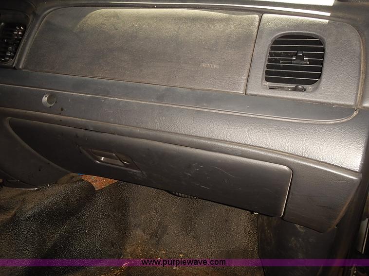 image for item E7771 2011 Ford Crown Victoria Police Interceptor