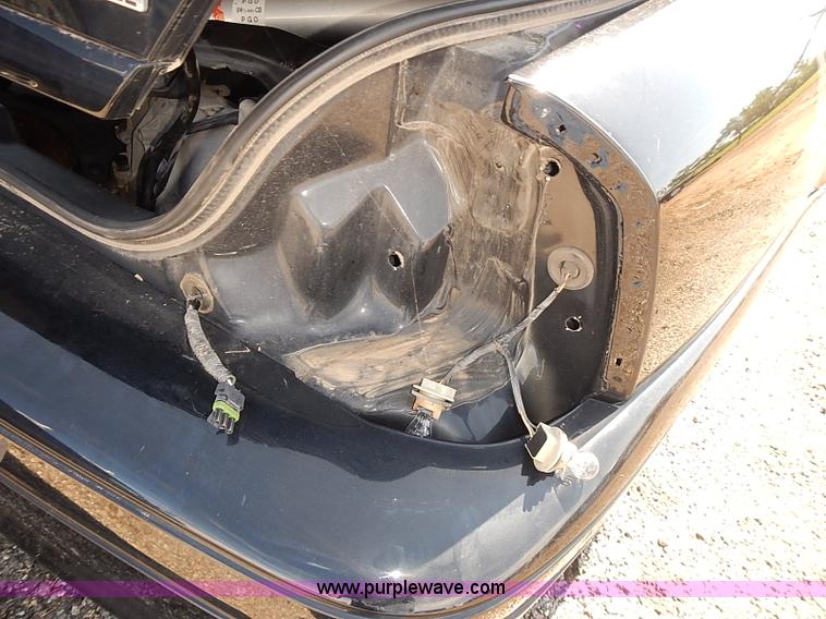 image for item E7771 2011 Ford Crown Victoria Police Interceptor