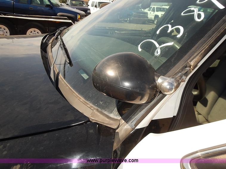 image for item E7771 2011 Ford Crown Victoria Police Interceptor