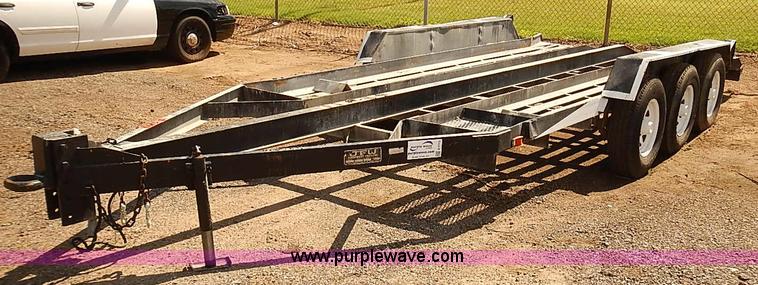 image for item E7773 1992 JFW W3DW6 equipment trailer