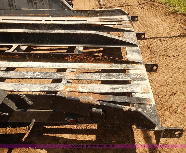 image for item E7773 1992 JFW W3DW6 equipment trailer