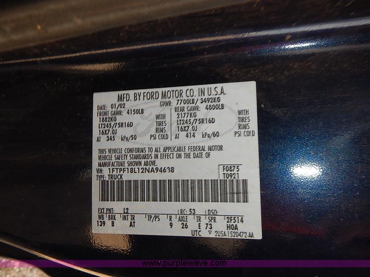 image for item E7777 2002 Ford F150 XL pickup truck