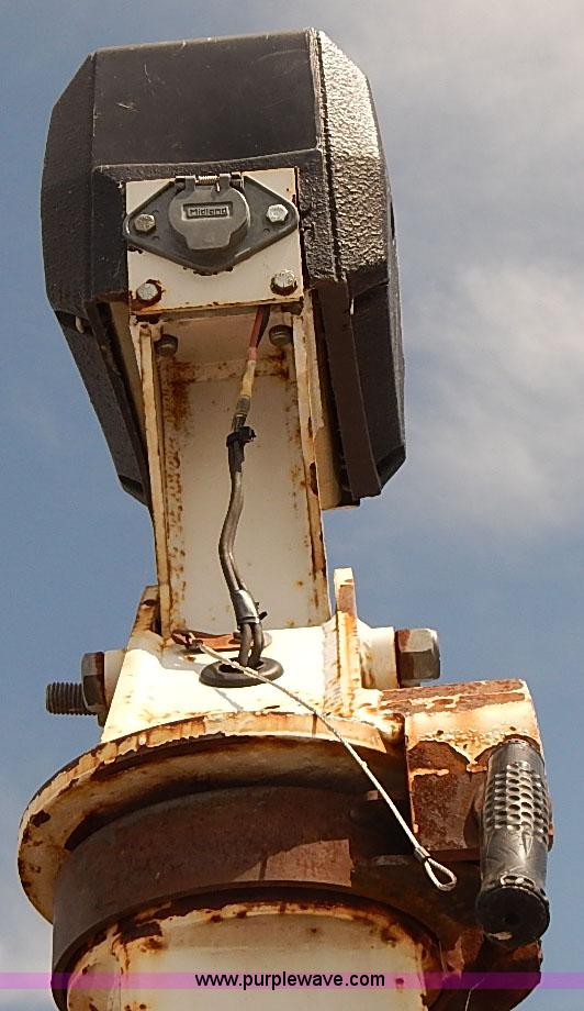 image for item E7779 2003 Chevrolet Silverado 3500 stake body flatbed truck with crane