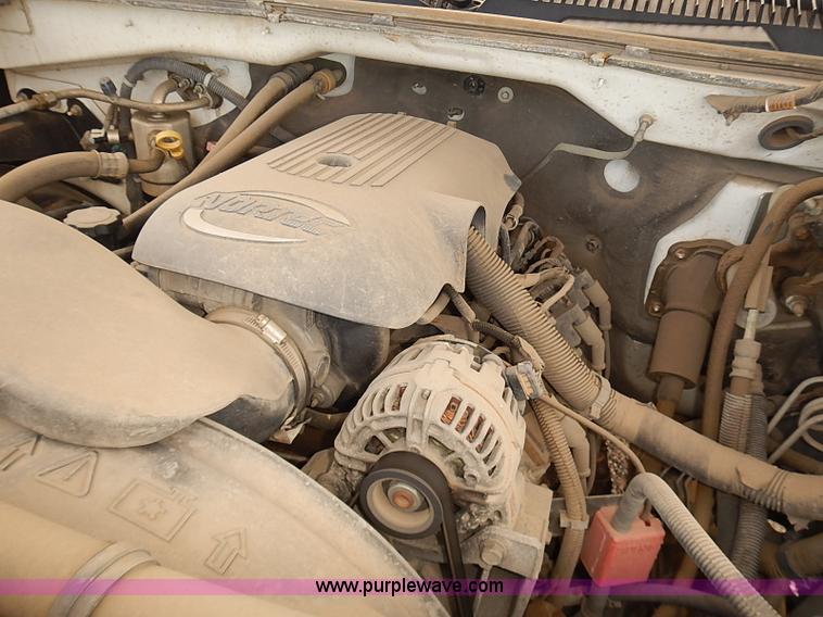 image for item E7781 2006 Chevrolet Silverado 2500HD Crew Cab pickup truck