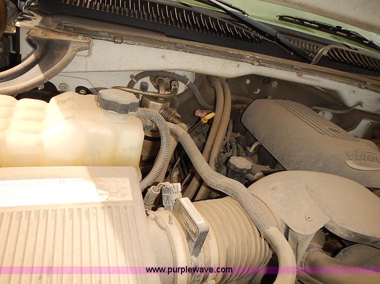 image for item E7781 2006 Chevrolet Silverado 2500HD Crew Cab pickup truck