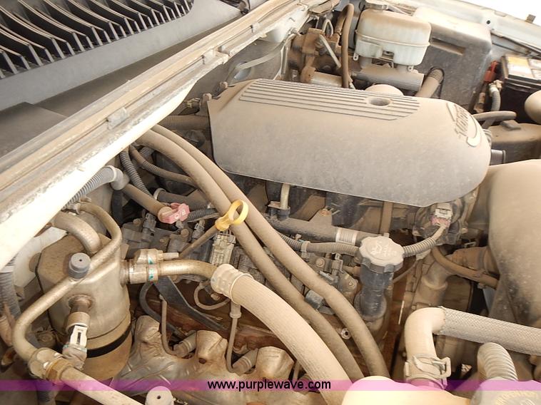 image for item E7781 2006 Chevrolet Silverado 2500HD Crew Cab pickup truck