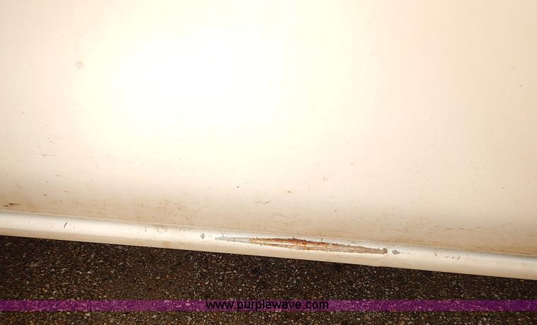 image for item E7781 2006 Chevrolet Silverado 2500HD Crew Cab pickup truck