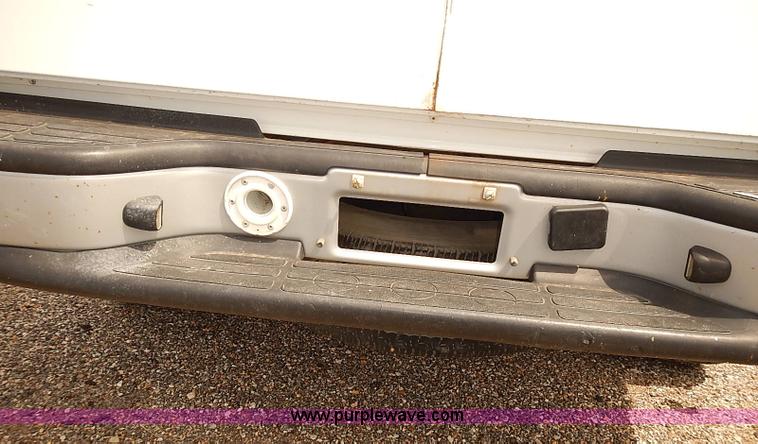 image for item E7781 2006 Chevrolet Silverado 2500HD Crew Cab pickup truck