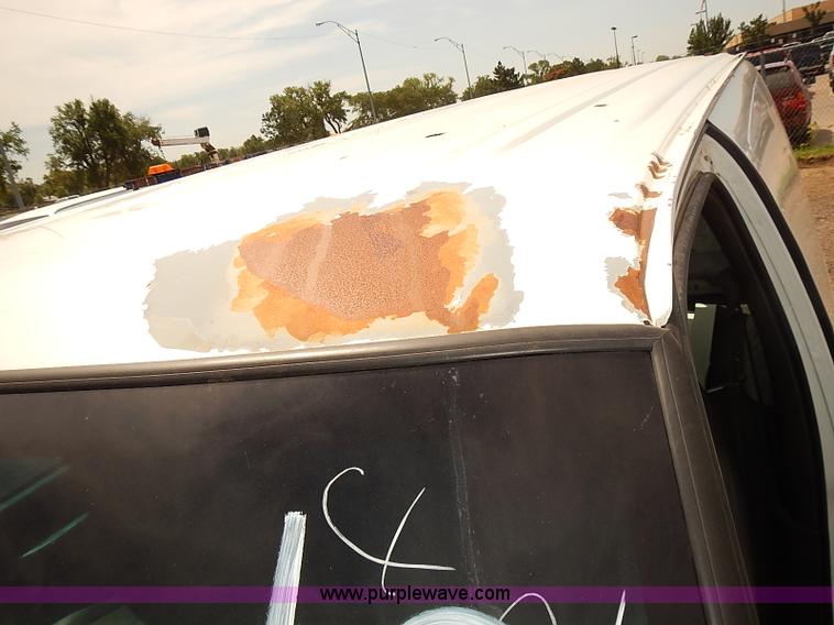 image for item E7782 2002 Chevrolet Express 1500 Cargo van