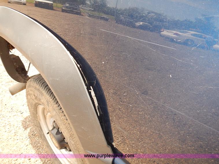 image for item E7783 1999 Chevrolet 2500 Ext. Cab pickup truck