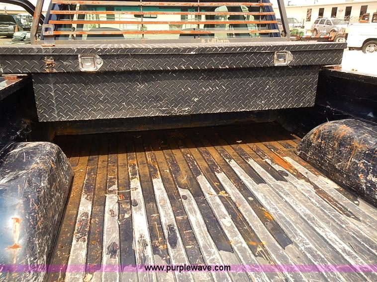 image for item E7783 1999 Chevrolet 2500 Ext. Cab pickup truck