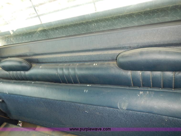 image for item E7783 1999 Chevrolet 2500 Ext. Cab pickup truck