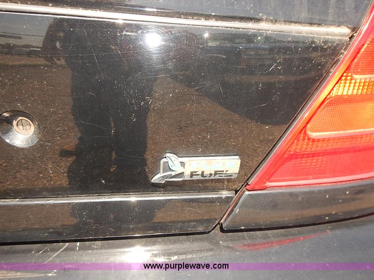 image for item E7785 2010 Ford Crown Victoria Police Interceptor