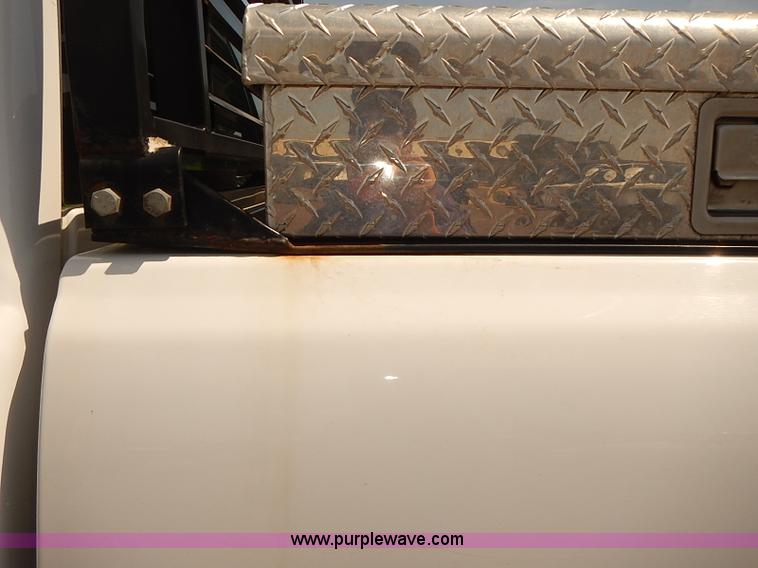 image for item E7788 2005 Chevrolet Silverado 2500HD pickup truck