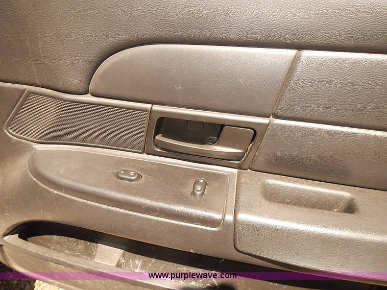 image for item E7790 2006 Ford Crown Victoria Police Interceptor