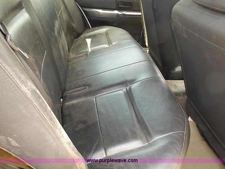 image for item E7790 2006 Ford Crown Victoria Police Interceptor