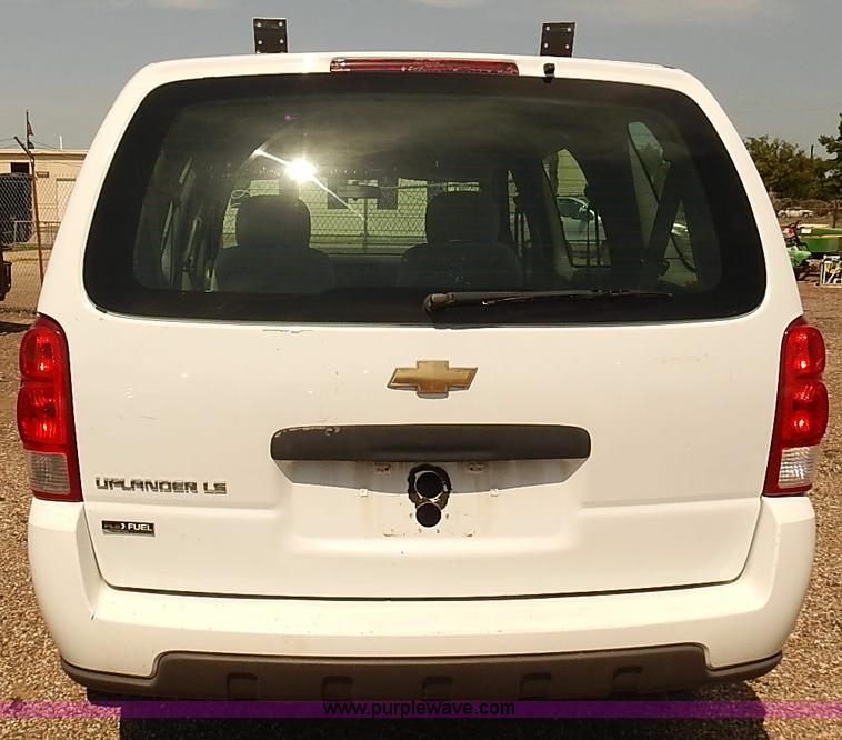 image for item E7793 2008 Chevrolet Uplander LS van
