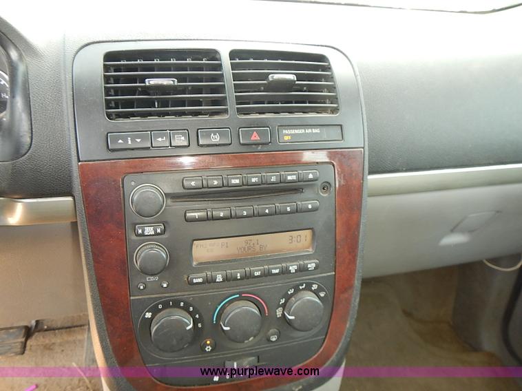 image for item E7793 2008 Chevrolet Uplander LS van