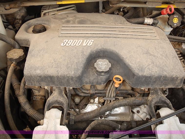 image for item E7793 2008 Chevrolet Uplander LS van