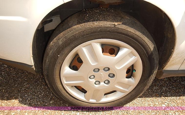 image for item E7793 2008 Chevrolet Uplander LS van