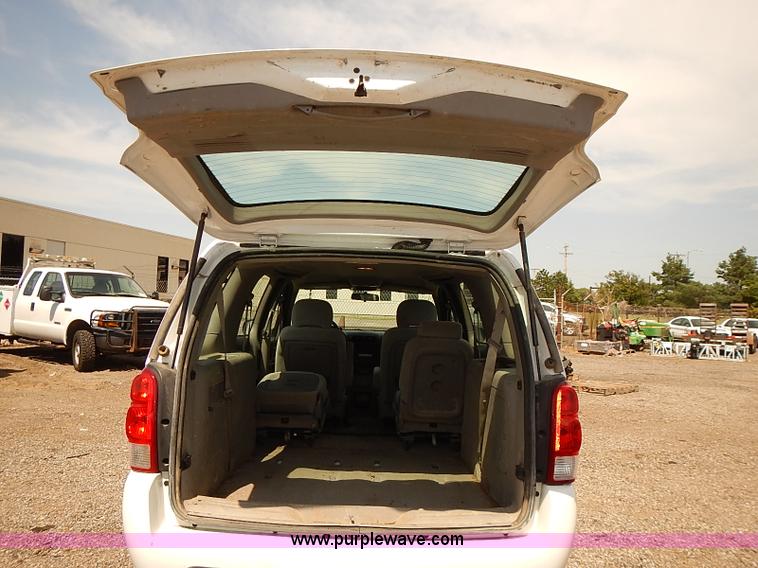 image for item E7793 2008 Chevrolet Uplander LS van