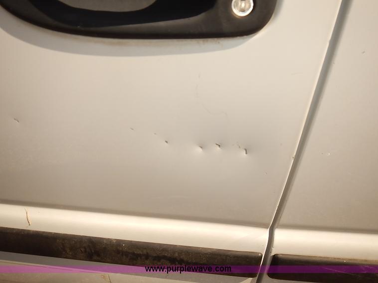 image for item E7794 2008 Chevrolet Uplander LS van