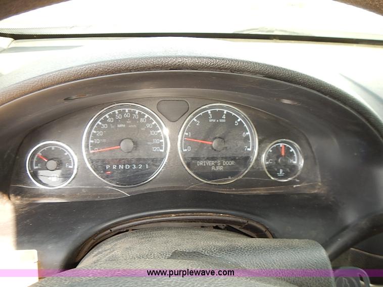 image for item E7794 2008 Chevrolet Uplander LS van