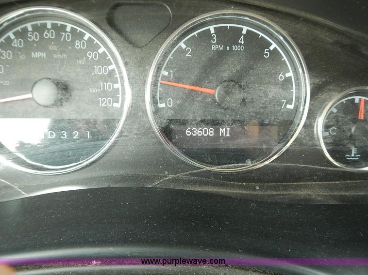 image for item E7794 2008 Chevrolet Uplander LS van