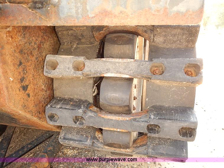 image for item E7796 1976 Bombardier SW48F75 track plow