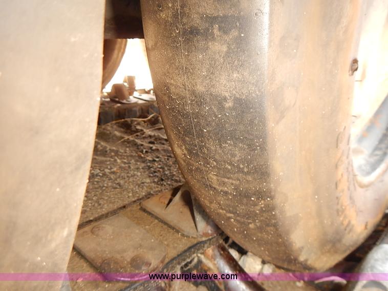 image for item E7796 1976 Bombardier SW48F75 track plow