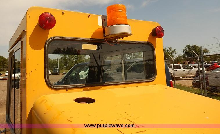 image for item E7796 1976 Bombardier SW48F75 track plow