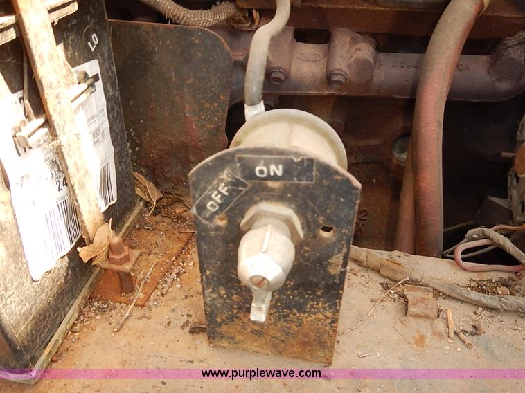 image for item E7796 1976 Bombardier SW48F75 track plow