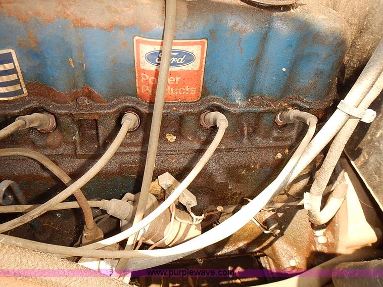 image for item E7796 1976 Bombardier SW48F75 track plow