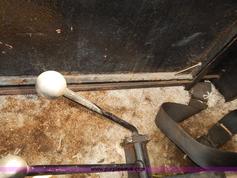 image for item E7796 1976 Bombardier SW48F75 track plow