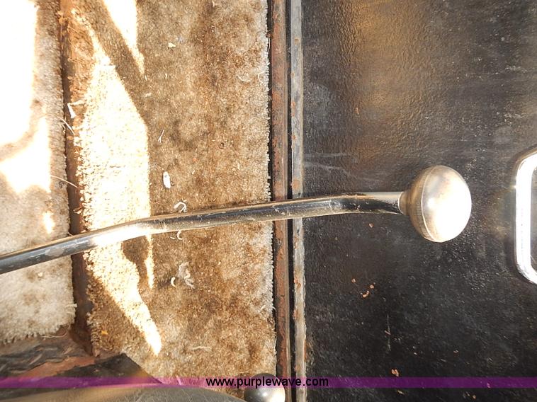 image for item E7796 1976 Bombardier SW48F75 track plow