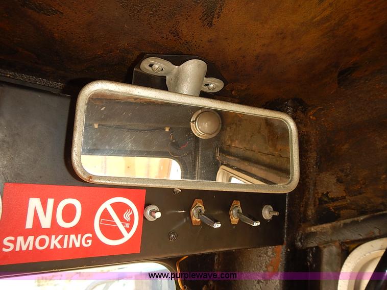 image for item E7796 1976 Bombardier SW48F75 track plow