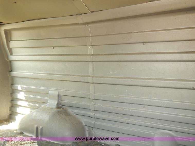 image for item E7797 2003 Chevrolet Express 2500 Cargo van