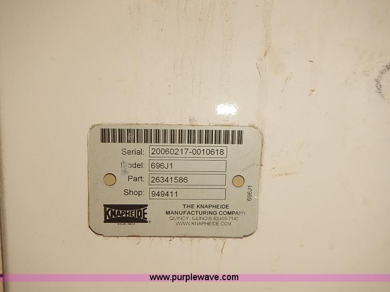 image for item E7798 2006 Ford F250 Super Duty SuperCab utility truck