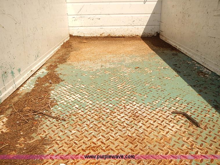 image for item E7798 2006 Ford F250 Super Duty SuperCab utility truck