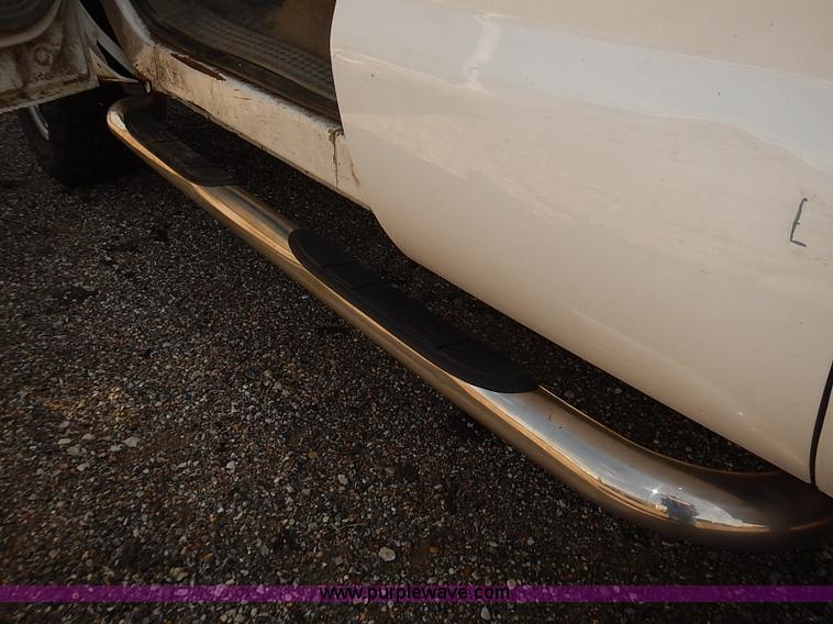 image for item E7798 2006 Ford F250 Super Duty SuperCab utility truck