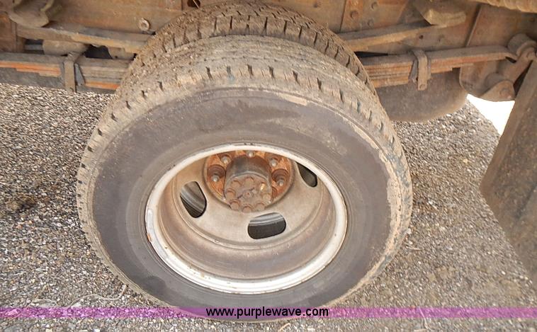 image for item E7800 2003 Chevrolet Silverado 3500 flatbed stake side truck