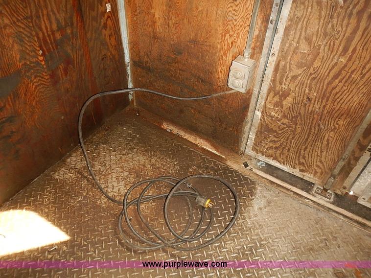 image for item E7805 1998 Chevrolet P30 Supreme step van