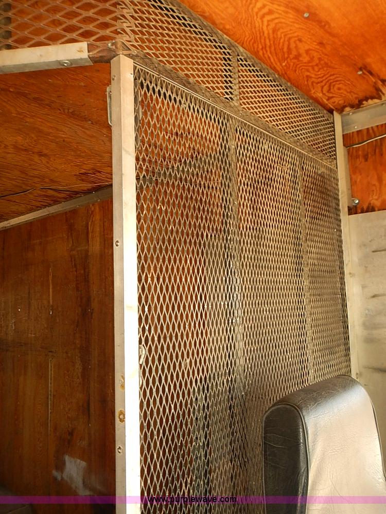 image for item E7805 1998 Chevrolet P30 Supreme step van