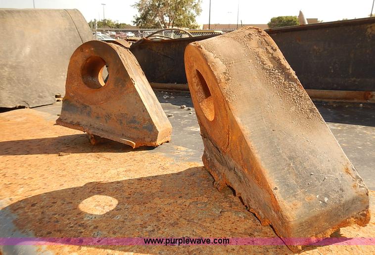 image for item E7810 Henderson dump truck bed