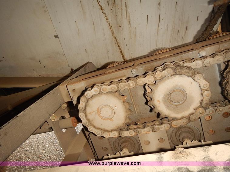 image for item E7811 Sewer Equipment of America truck mounted rodder machine