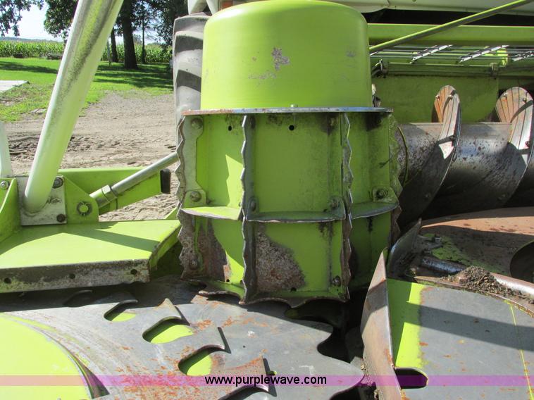 image for item A8745 2002 Claas RU600 chopper head