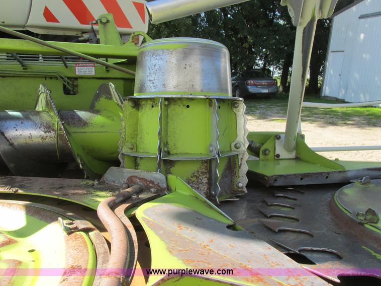 image for item A8745 2002 Claas RU600 chopper head