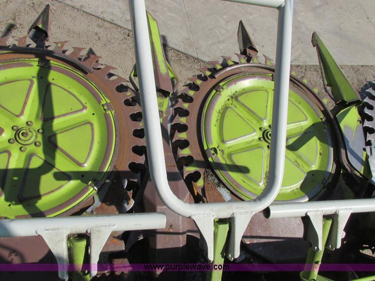 image for item A8745 2002 Claas RU600 chopper head