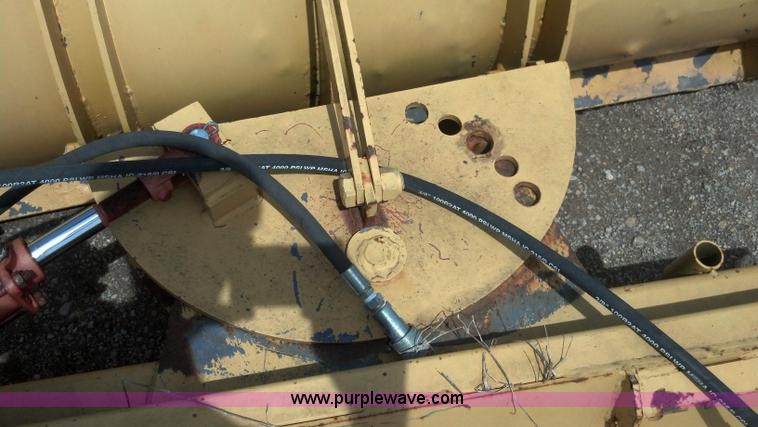 image for item AJ9384 8' skid steer blade