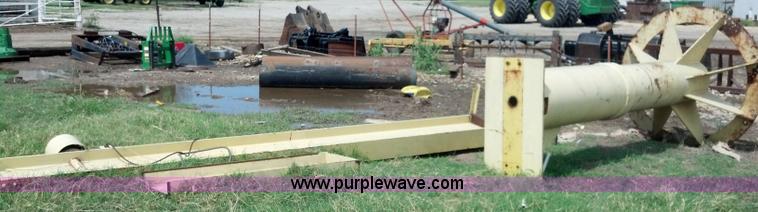 image for item AJ9385 Tower lift crane